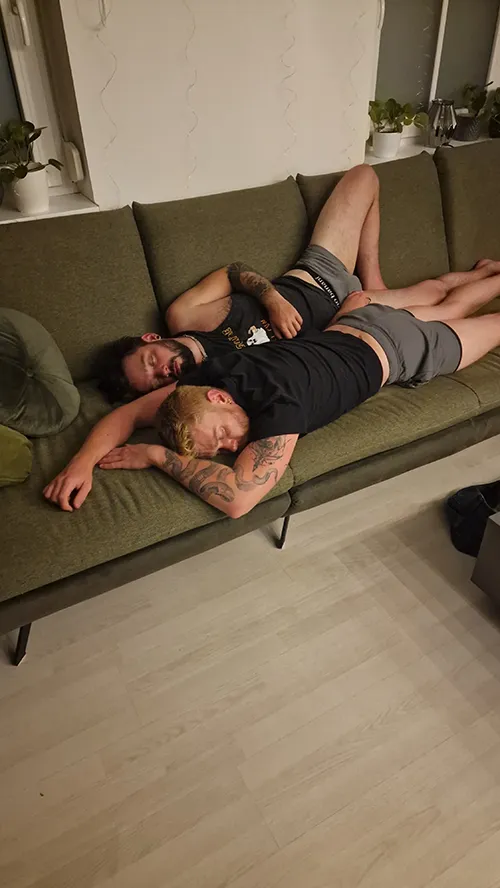 Benny & Domi